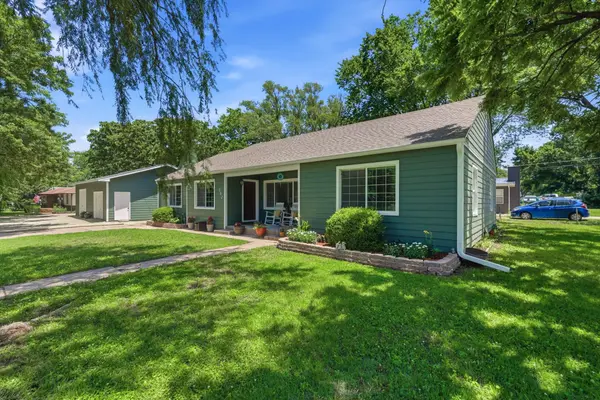 302 N 6th St, Towanda, KS 67144