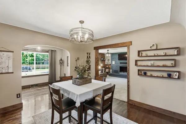 302 N 6th St, Towanda, KS 67144
