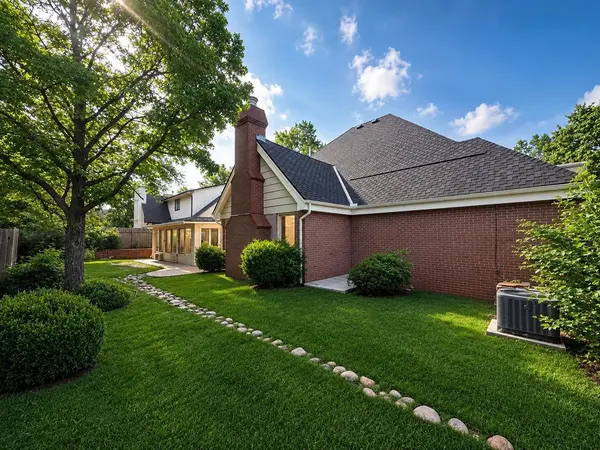 6904 E Aberdeen, Wichita, KS 67206