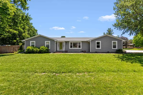 143 W NORTHWIND DR,  Valley Center,  KS 67147