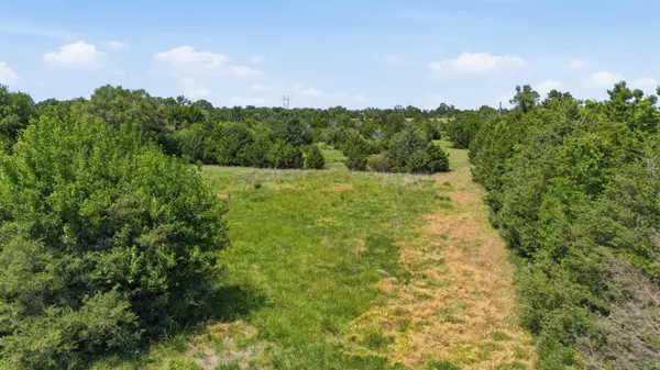 11802 SW 170th St, Rose Hill, KS 67133-1111