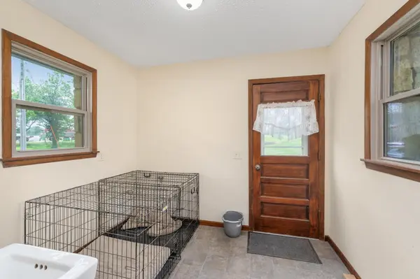14464 172nd RD, Winfield, KS 67156