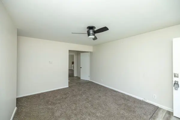 617 W 4th, Haysville, KS 67060