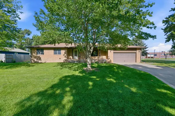 443 N Ven John, Andale, KS 67001