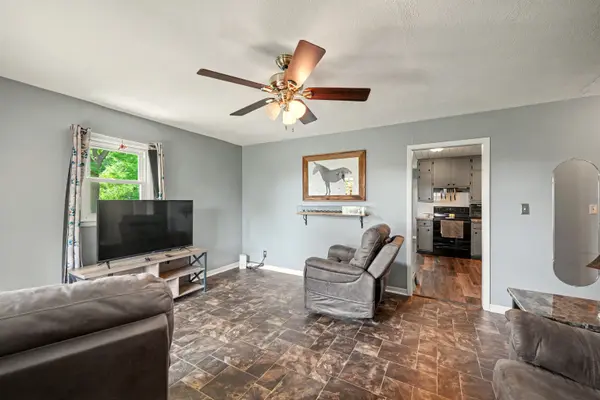 9116 S Niles Rd, Gypsum, KS 67448