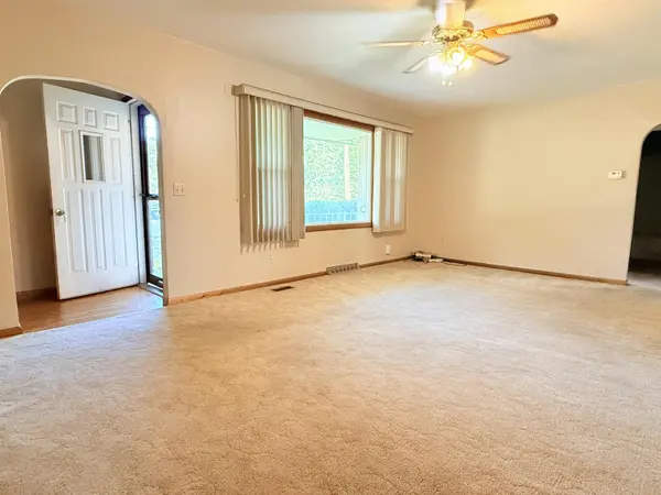 910 E Sherman, Marion, KS 66861