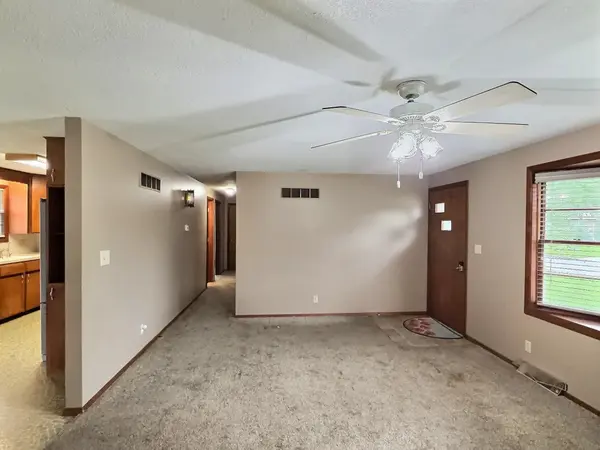804 N Mclain Ave, Newton, KS 67114