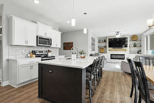 1901 N Amber Ridge St, Derby, KS 67037