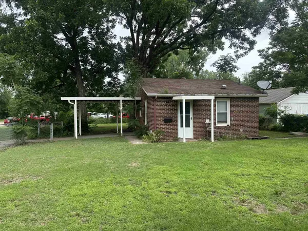 1938 W Walker St., Wichita, KS 67213