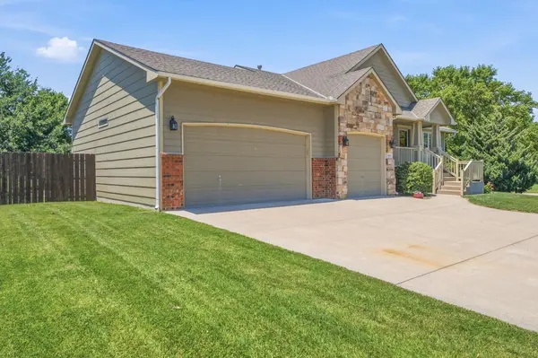 3001 S Duncan, Newton, KS 67114