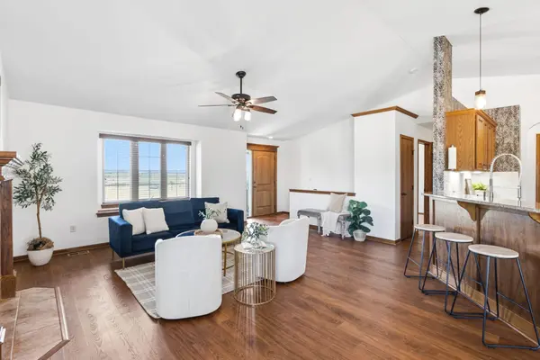3001 S Duncan, Newton, KS 67114
