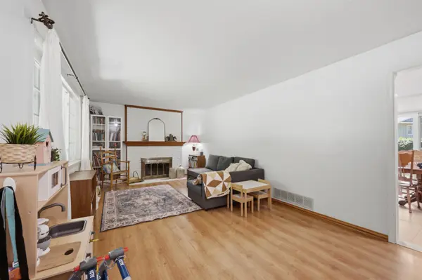 163 S Lochinvar St, Wichita, KS 67207