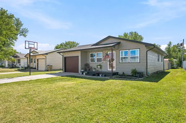 419 N Sedgwick Ave, Burrton, KS 67020