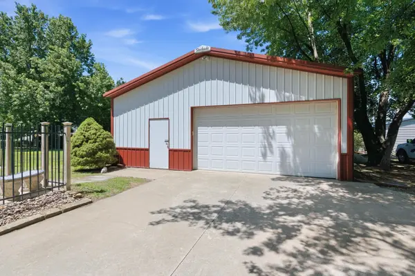 2327 N Forestview, Wichita, KS 67223