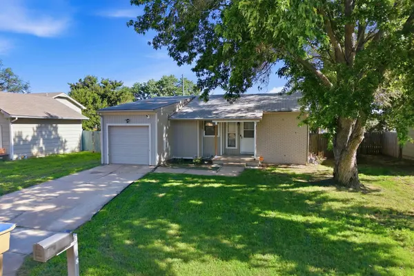 3008 W Maxwell, Wichita, KS 67217