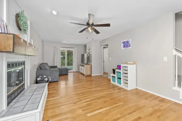 3925 N Rushwood, Wichita, KS 67226