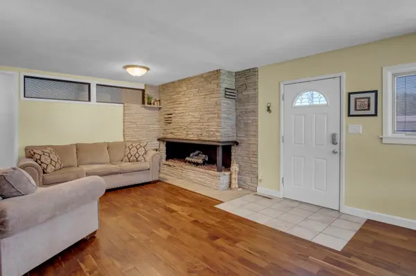 627 S Poplar, Newton, KS 67114