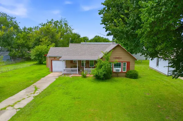 611 N St. Nicholas, Eureka, KS 67045