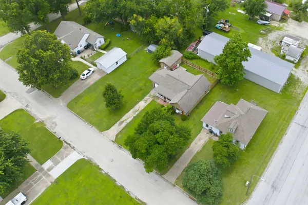 611 N St. Nicholas, Eureka, KS 67045