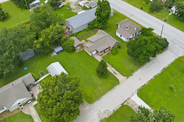 611 N St. Nicholas, Eureka, KS 67045