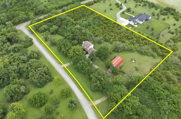 5941 SW Lago Cir, Augusta, KS 67010