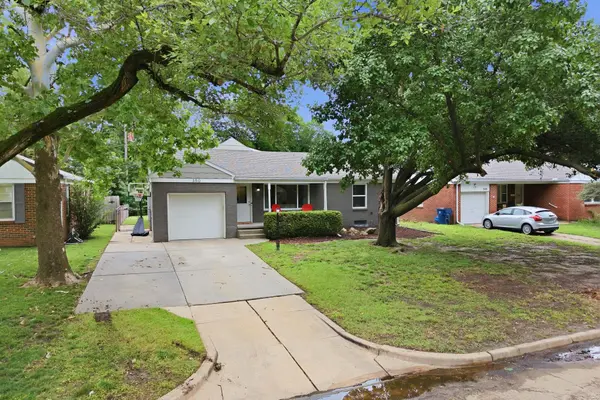 350 N Hillcrest, Wichita, KS 67208