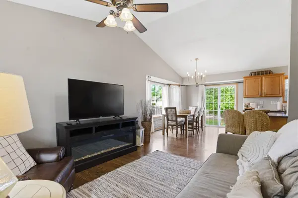 849 S Sunset Cir, Andover, KS 67002