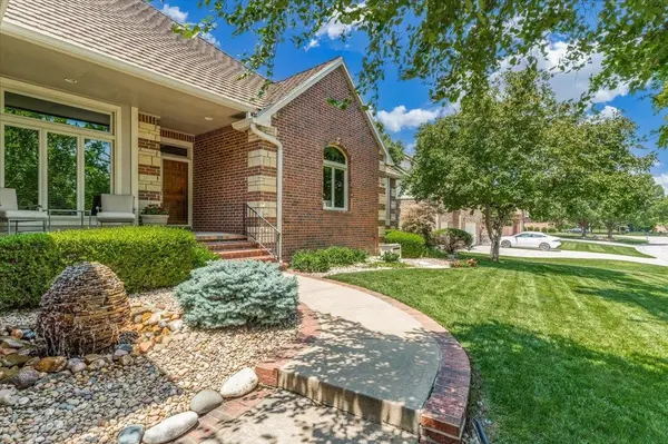 1011 N Preserve Street, Wichita, KS 67206