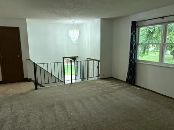 936 S Ash, Newton, KS 67114