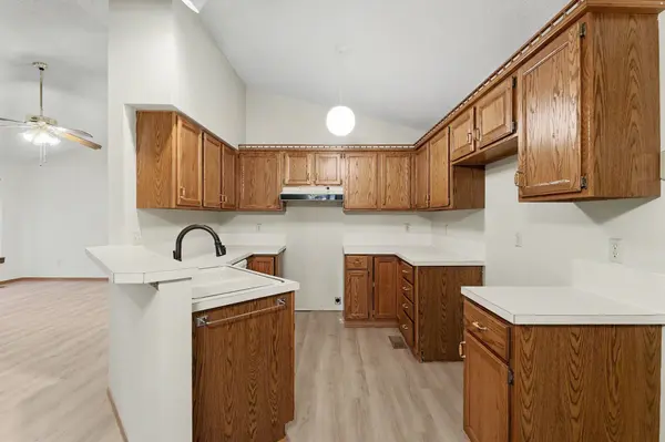10825 W Rolling Hills, Wichita, KS 67212