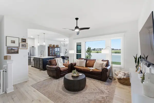 13038 W Blake ct, Wichita, KS 67235-4115