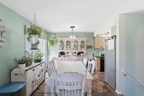 5328 S Oak Ave, Wichita, KS 67217