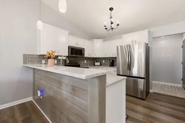 10701 W Dallas, Wichita, KS 67215