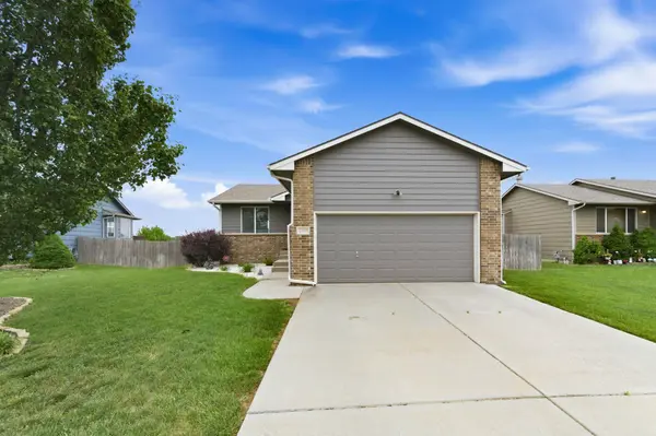 2653 E Spring Hill Ct,  Goddard,  KS 67052