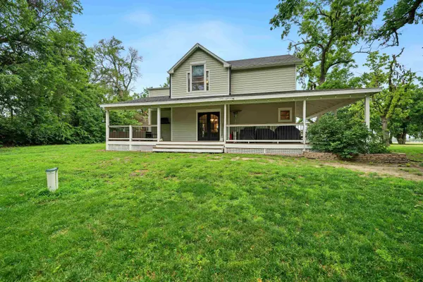 23 N 90th Rd, Tescott, KS 67464