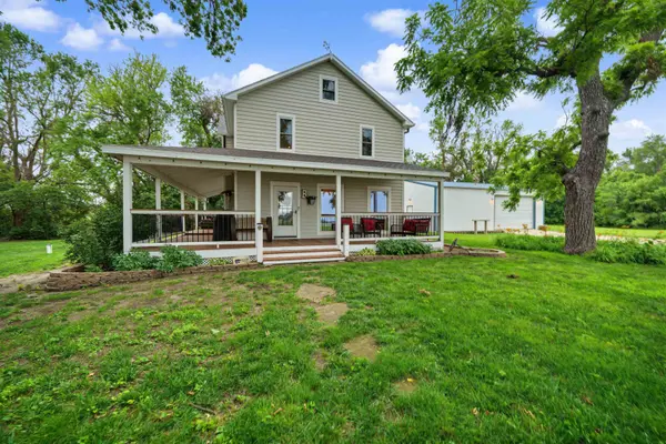 23 N 90th Rd, Tescott, KS 67464