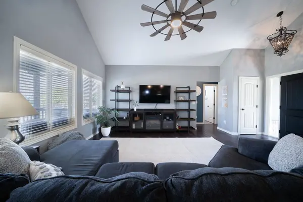 13905 E Ayesbury St, Wichita, KS 67228