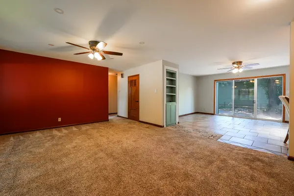 1025 S High St, El Dorado, KS 67042