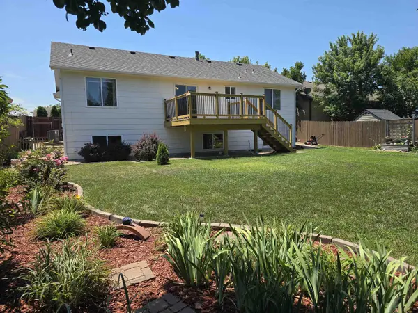1526 E Cedar Tree, Park City, KS 67219