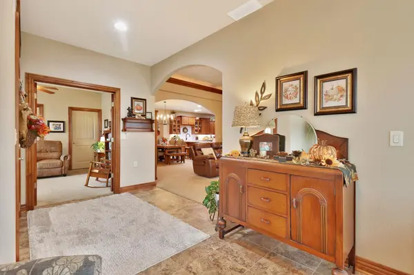 1337 N Hamilton Dr, Unit A, Derby, KS 67037