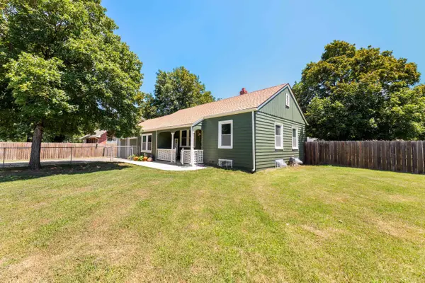 5030 N Seneca, Wichita, KS 67204