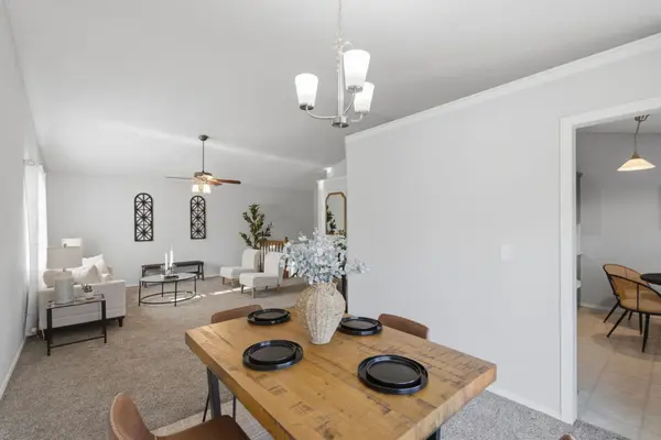 218 E Oak Meadows Rd, Derby, KS 67037
