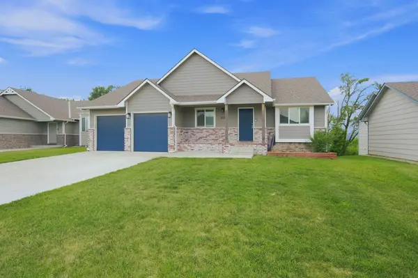 3031 N Susan Ln, Mulvane, KS 67110