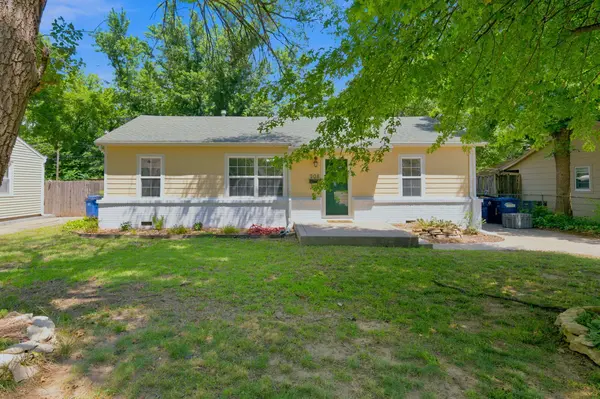908 N Kokomo Ave, Derby, KS 67037