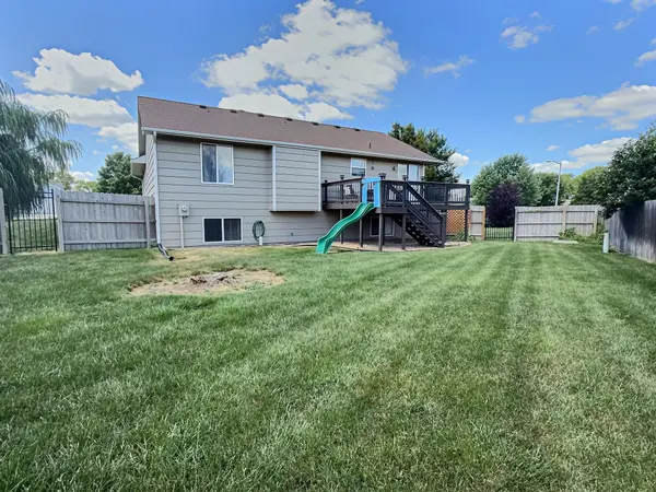 1422 E Prairie Hill, Park City, KS 67219