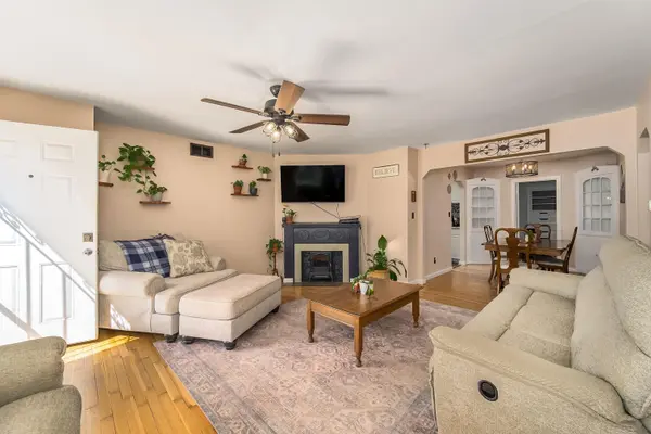730 S Fountain Ave, Wichita, KS 67218-2131