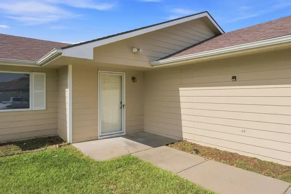 5819 E pembrook, Wichita, KS 67220