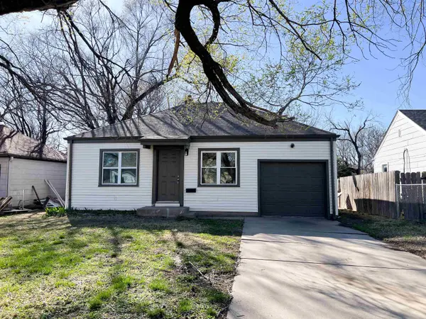 635 N BATTIN, Wichita, KS 67207