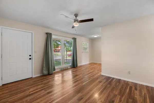 3236 S Bonn Ave, Wichita, KS 67217