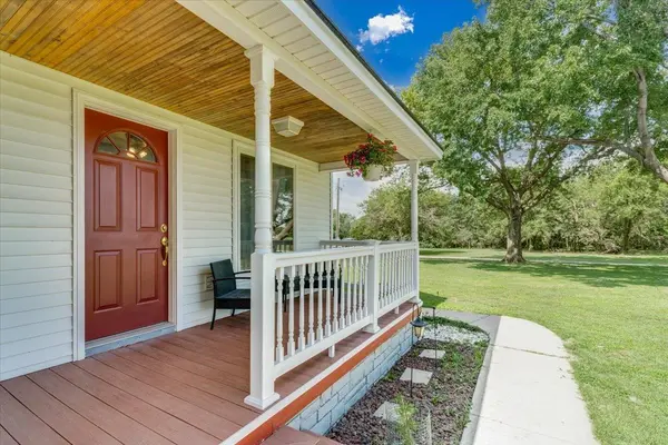 10809 W 95th St S, Clearwater, KS 67026